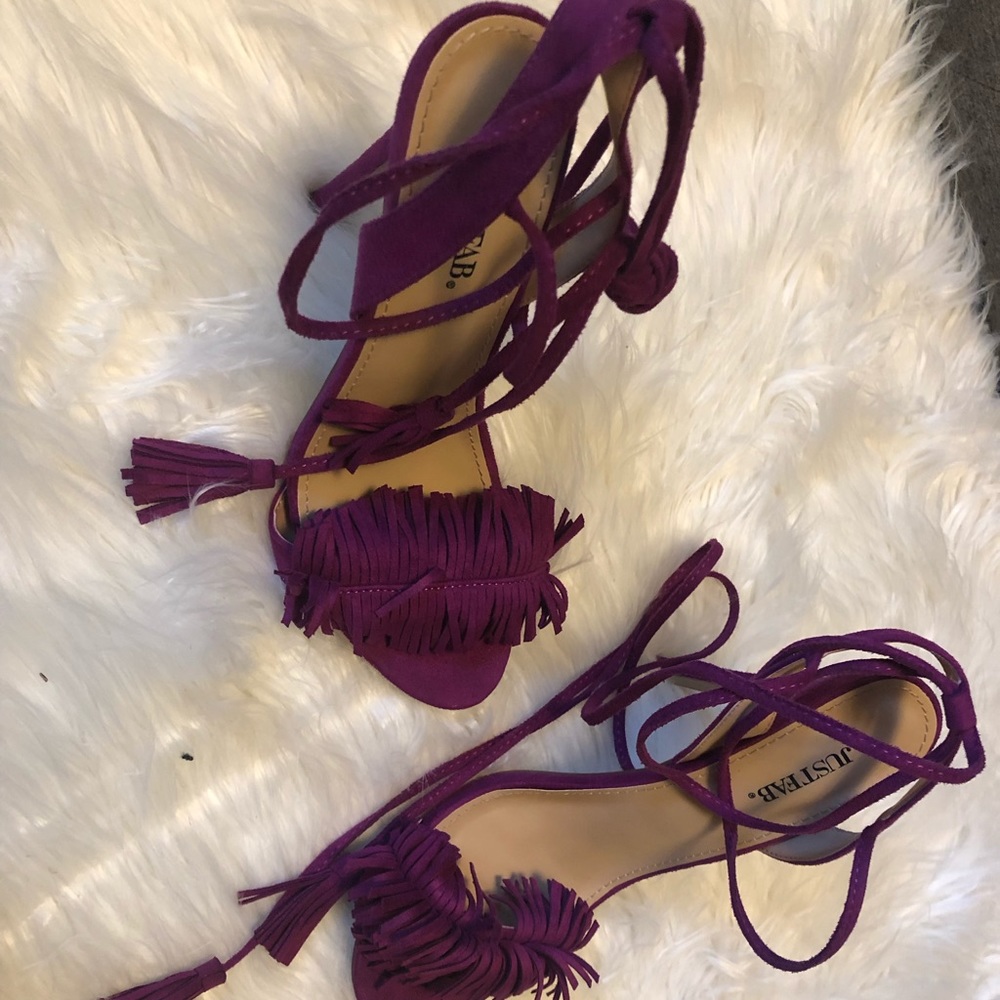 Fushia swade toe up your leg heels